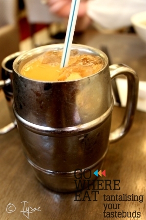 Iced milk tea Iced milk tea