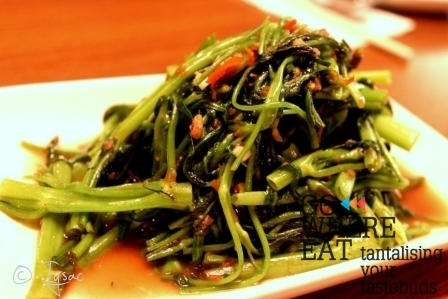 Water spinach with belochon Water spinach with belochon