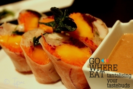 Rice paper rolls with manago and scallops Rice paper rolls with manago and scallops